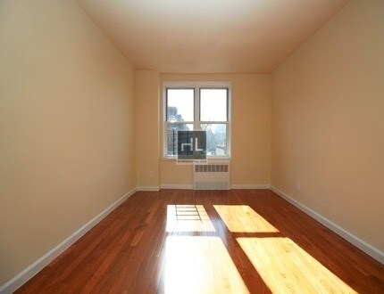 Foto del edificio - 35 AVENUE