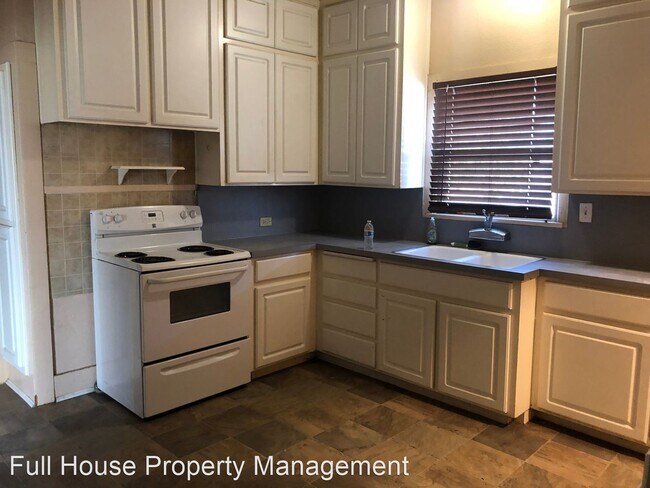 Building Photo - 2 br, 1 bath House - 2048 Hillcrest