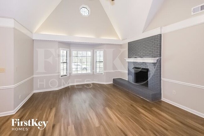 Building Photo - 2530 Doe Run Ln