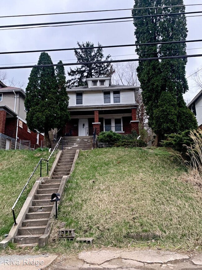 Building Photo - 3 br, 1 bath House - 2915 Homehurst Ave