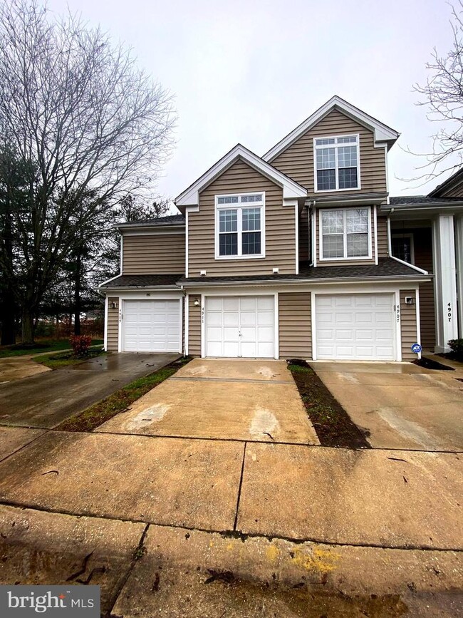 4911 King Patrick Wy, Upper Marlboro, MD 20772 Townhome Rentals in