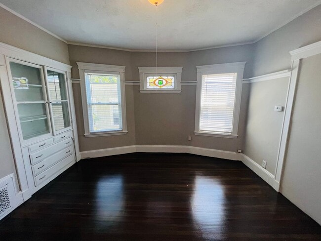 Photo - NEWLY RENOVATED PENTHOUSE UNIT