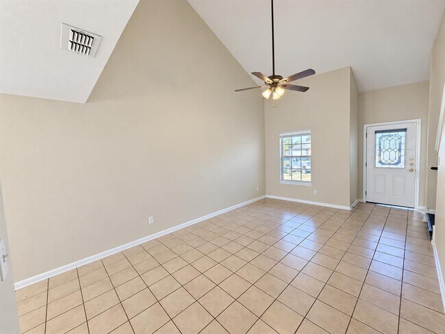 Foto del edificio - 1408 Bergin Ct