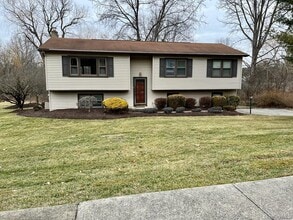 Building Photo - 159 Barnes Rd