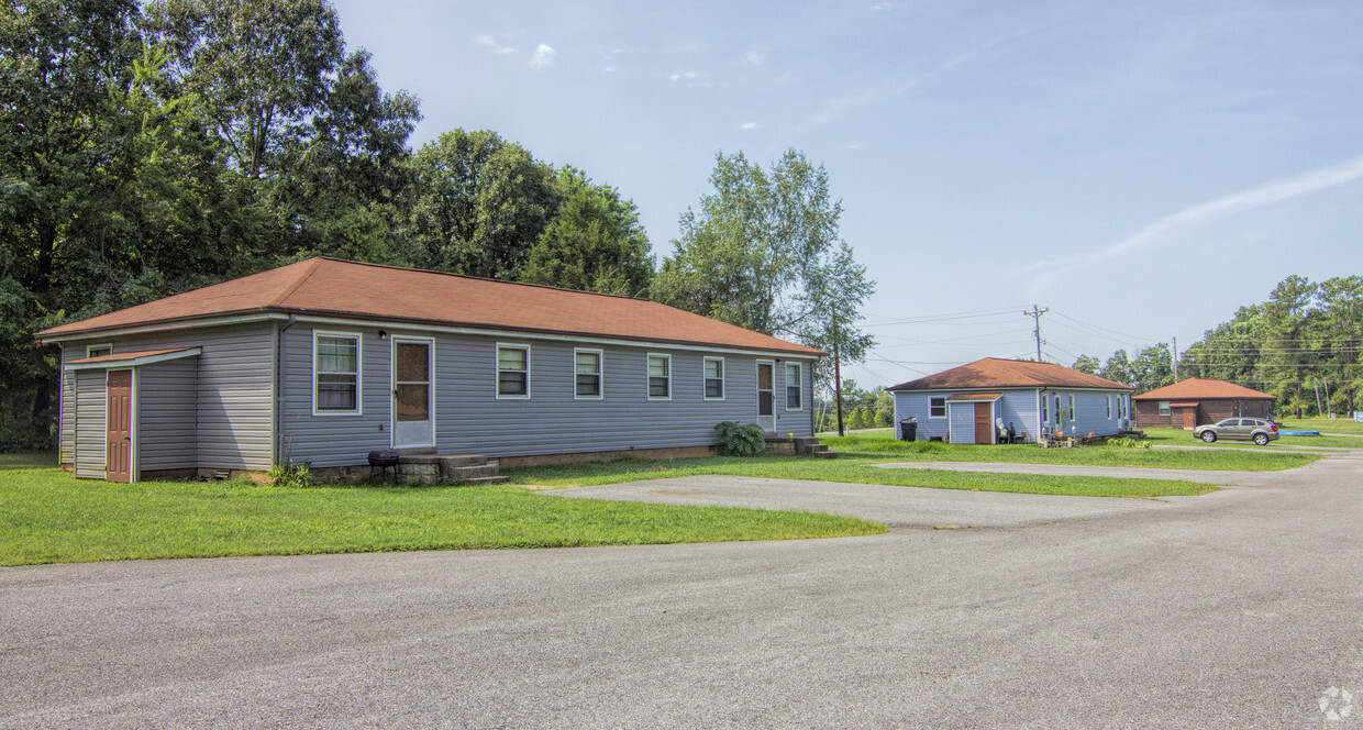 Building Photo - Salem Court Apartment