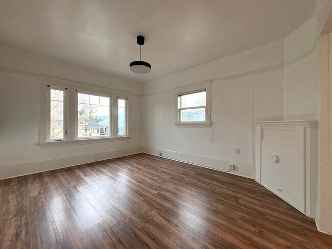 Foto del edificio - 745 55th St