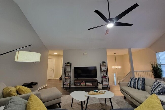 Foto del edificio - 3110 Crest Ridge Cir SW