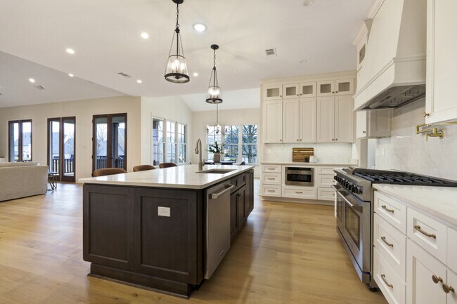 Foto del edificio - 412 Cassidy Ln