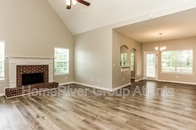 Building Photo - 3672 Marathon Cir