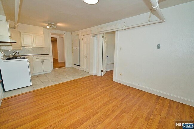 Foto del edificio - 229 8th St