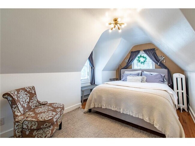 Foto del edificio - 538 4th Ave NW