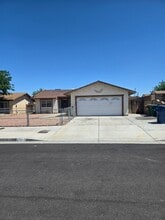 Building Photo - 37210 Sabal Ave
