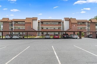 Building Photo - 5 Cypress Run