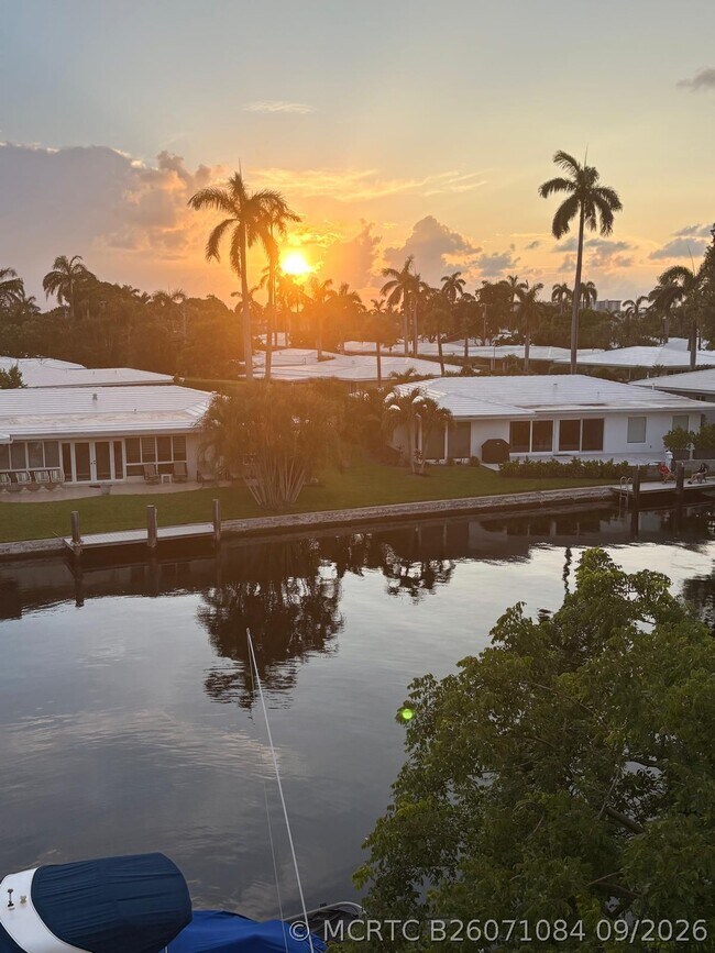 Foto del edificio - 1461 S Ocean Blvd