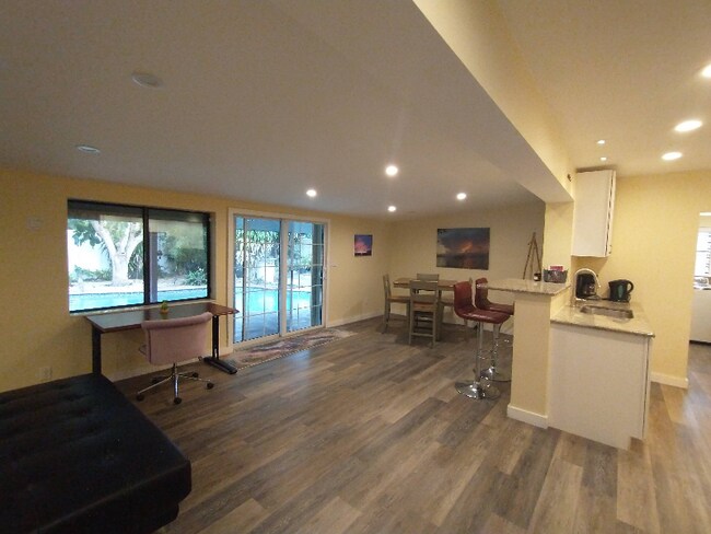 Foto del edificio - 1865 Washington Ave