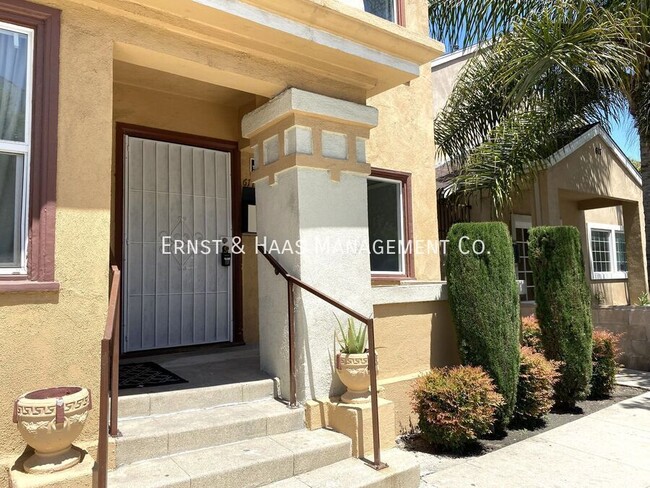 Foto del edificio - 617 W 3rd St