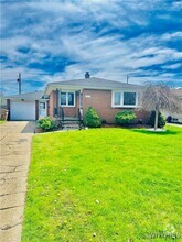 Building Photo - 91 Ceil Dr