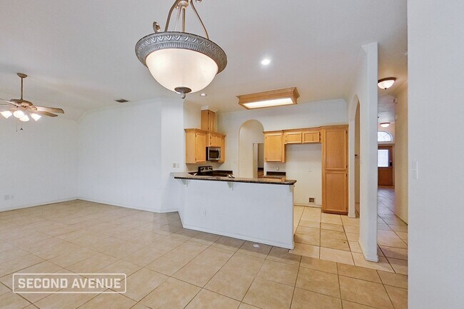 Foto del edificio - 6821 Windfilled Cir