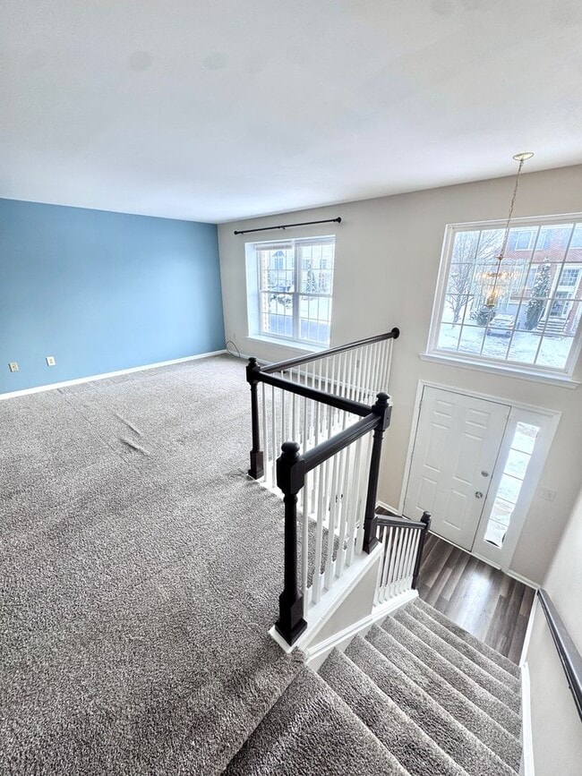 Foto del edificio - THREE BEDROOM TOWNHOUSE