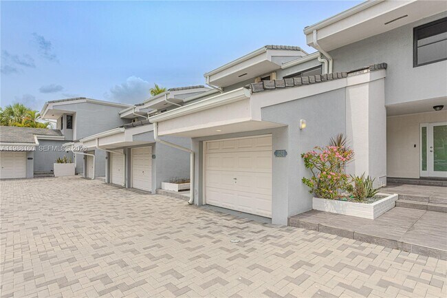 Photo - 231 Poinciana Island Dr Townhome