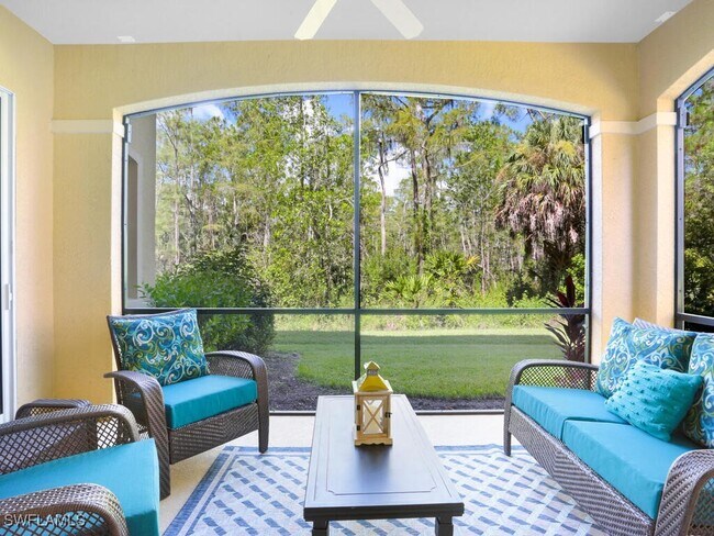 Foto del edificio - 2847 Tiburon Blvd E