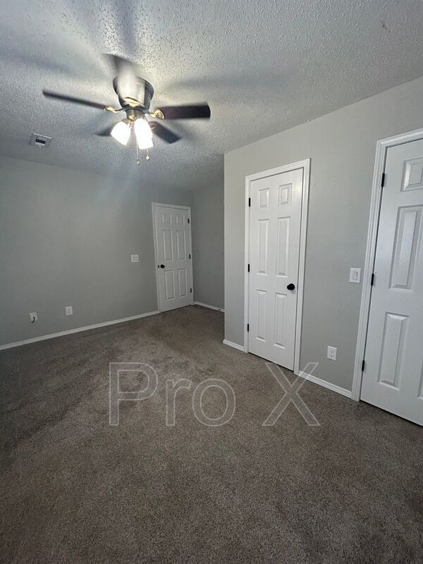 Foto del edificio - 3503 SW Victoria Pl