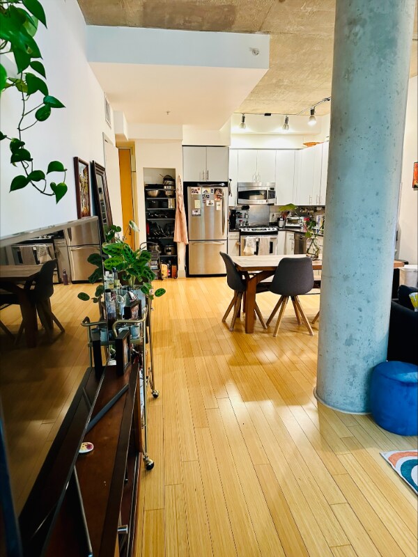 Foto del edificio - 929 Florida Ave NW