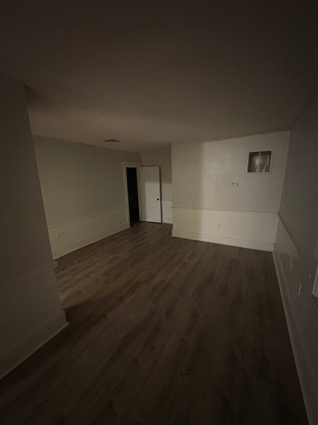 Foto del edificio - 546 Canaan St