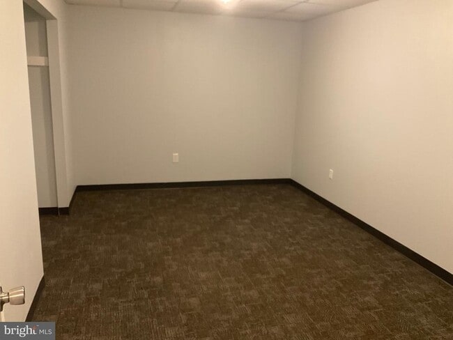 Building Photo - 4427 Declaration Cir