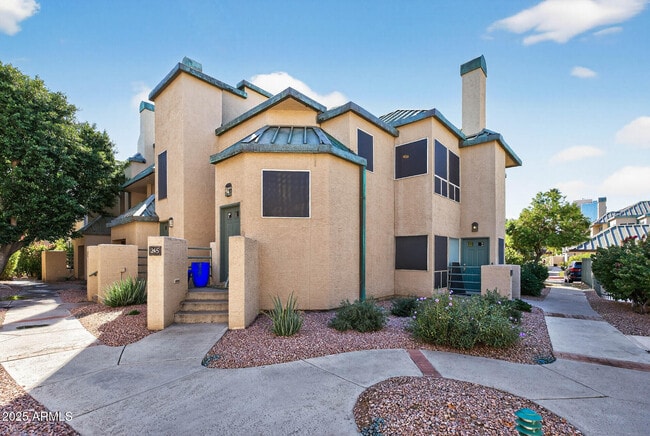 Foto del edificio - 101 N 7th St