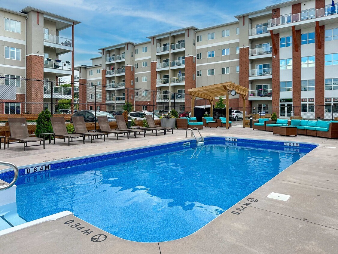 The Edison Apartments 465 Edison Av Winnipeg, MB