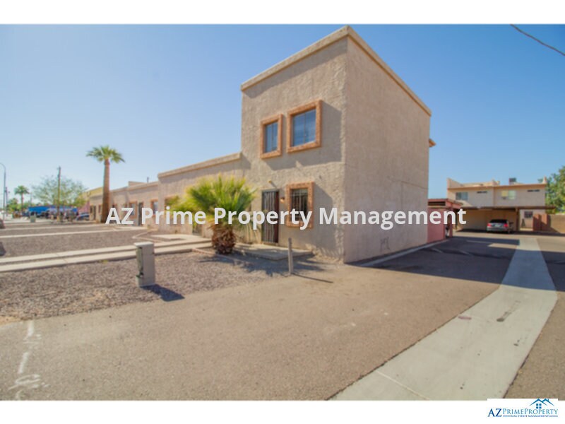 Primary Photo - 2618 W Campbell Ave