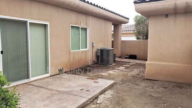 Building Photo - 79821 Ave 42