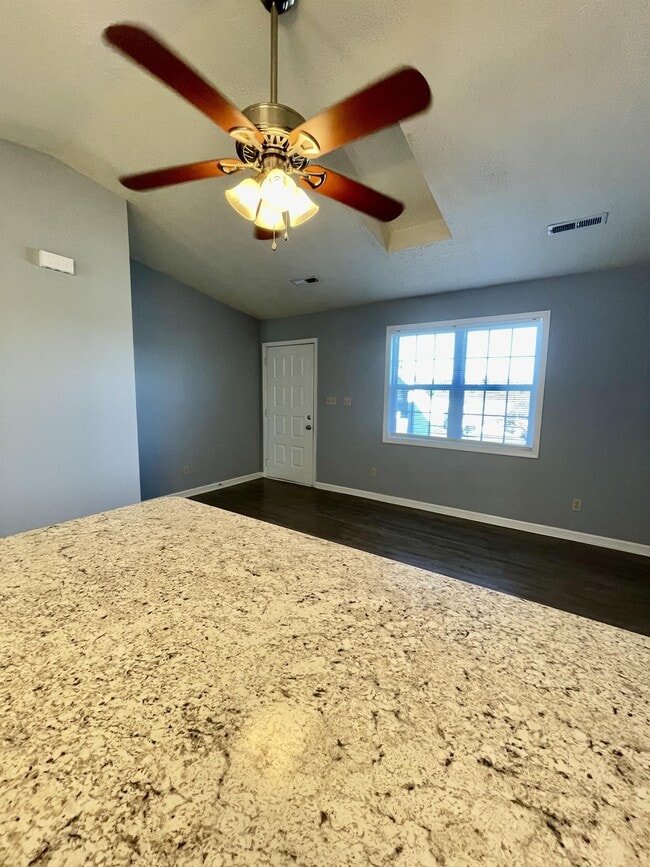 Building Photo - 1307 Homestead Garden Ct