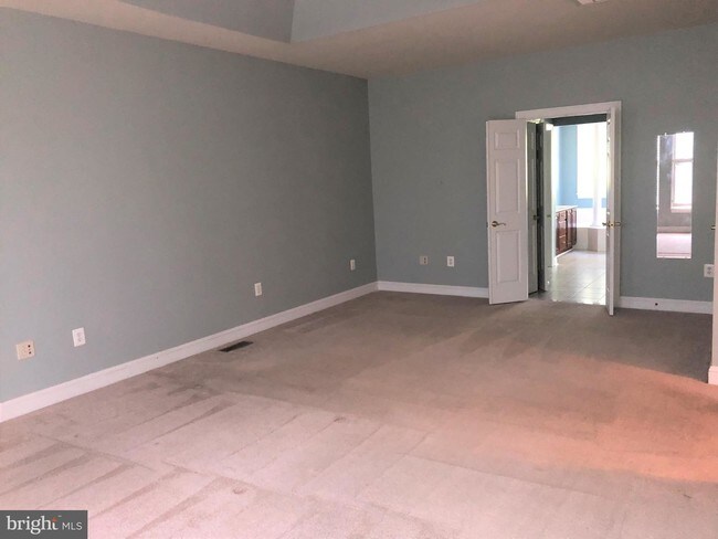 Building Photo - 195 Cool Breeze Way