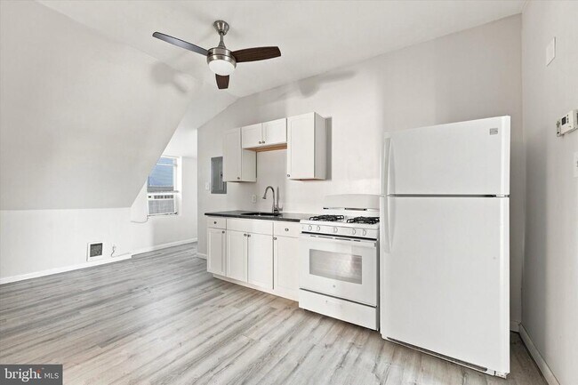 Foto del edificio - 1219 S 46th St