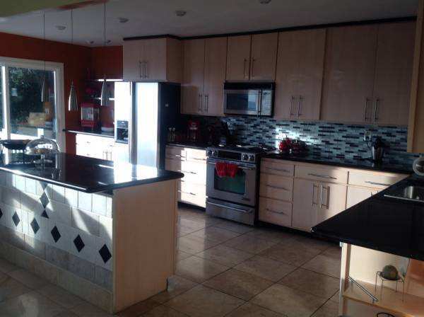 Cocina - 8341 Kent Ct
