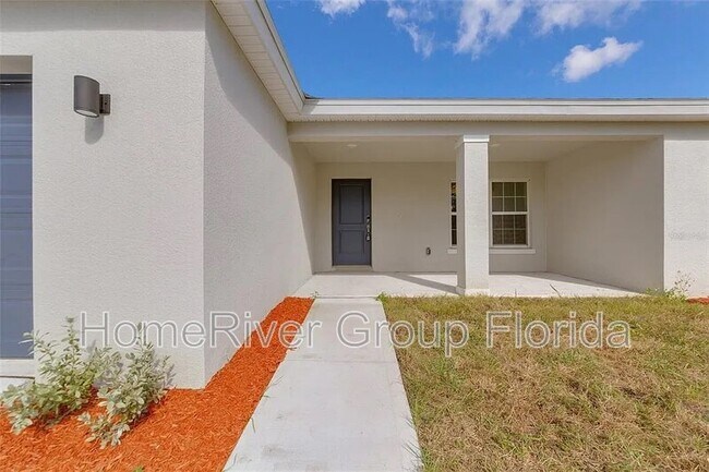 Building Photo - 1526 Knotty Pine Ave