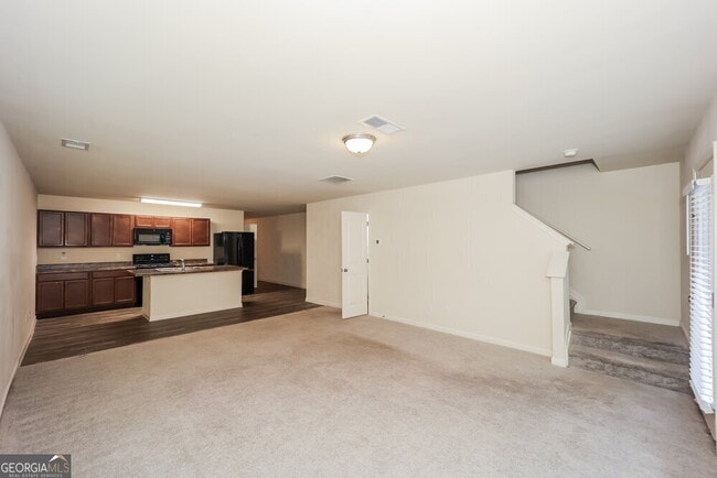 Building Photo - 218 Alton Cir