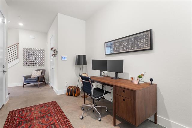 Foto del edificio - 625 N Tyler St