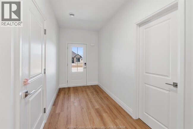 Building Photo - 715 Elliot Pt Rd