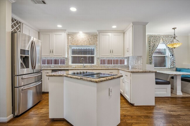 Foto del edificio - 4119 Amherst St