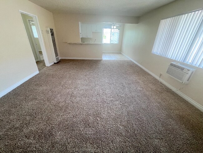 Foto del edificio - 538 Silverwood Ave