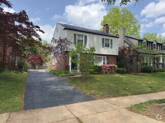 Building Photo - 8115 Westmoreland Ave