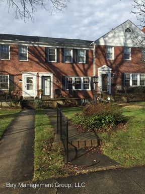 Building Photo - 1829 Edgewood Rd
