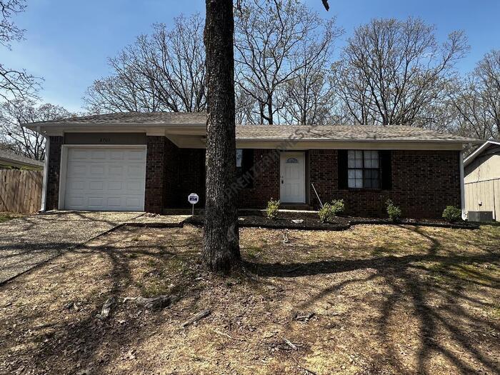 Primary Photo - 2707 Koko Dr
