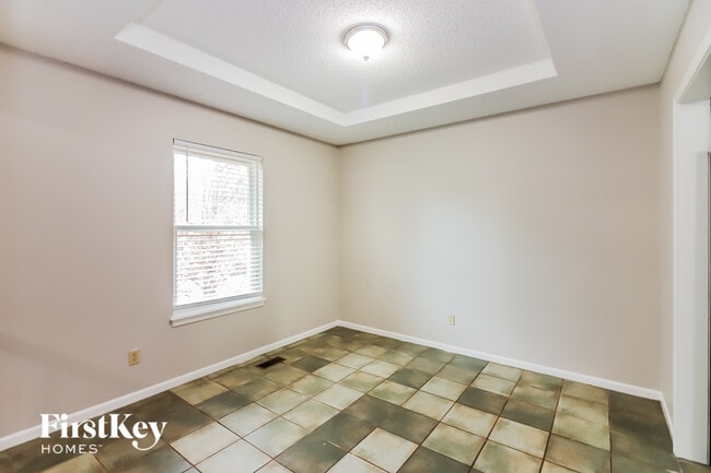 Foto del edificio - 616 Park Ave