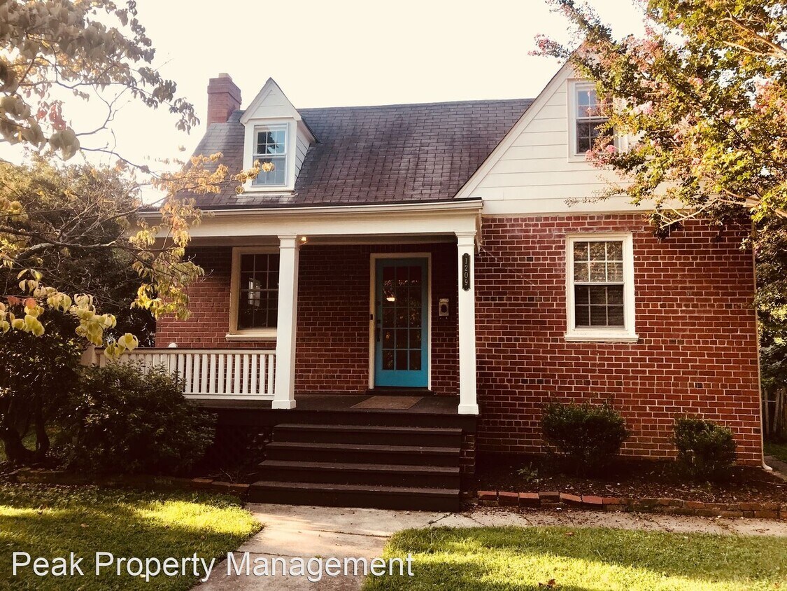 Primary Photo - 3 br, 2 bath House - 1209 Lorraine Avenue