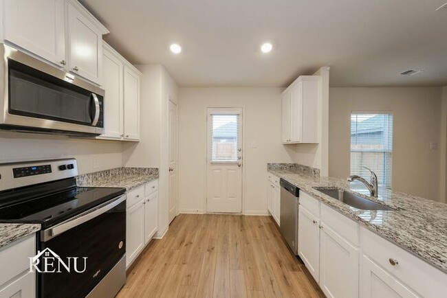 Building Photo - Coming Soon!