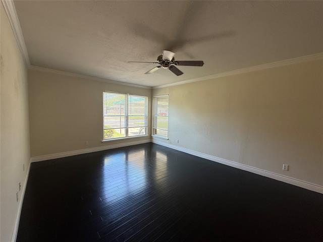 Foto del edificio - 1135 Park Center St